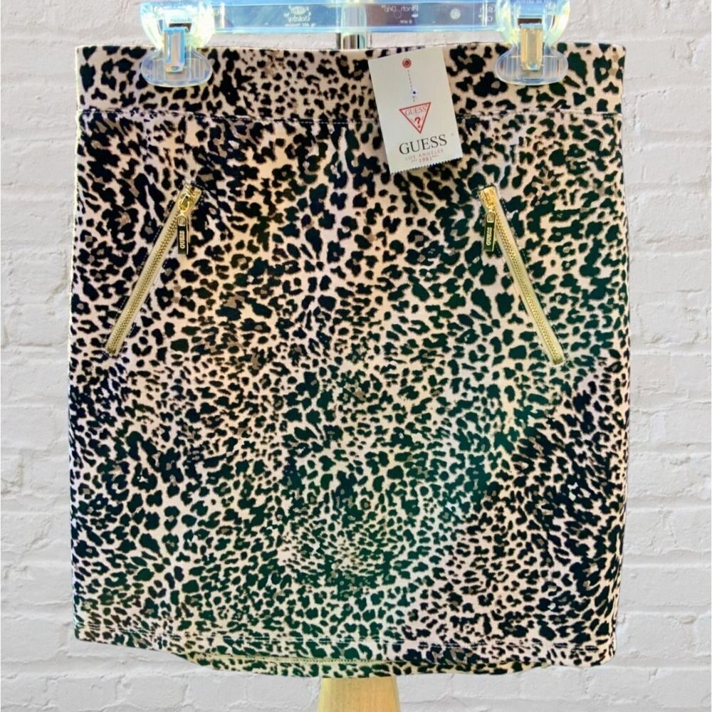 GUESS LADIES LEOPARD ANIMAL PRINT ARISSA STRAIGHT MINI SKIRT NEW SIZE SMALL